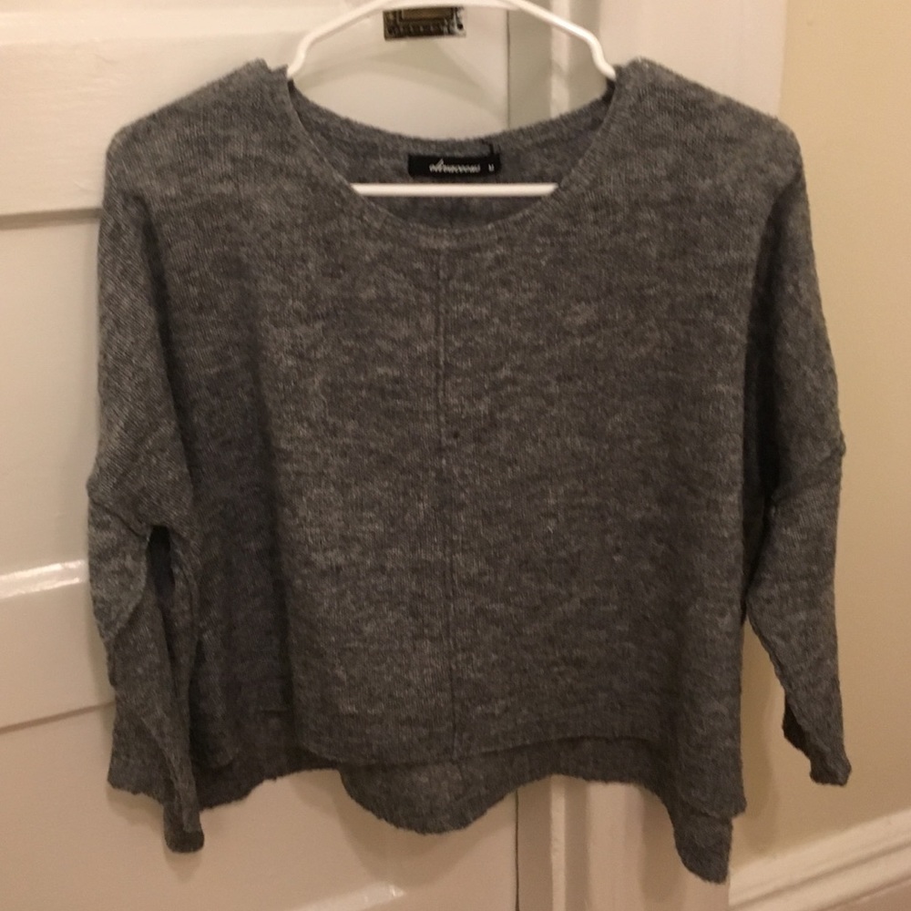 Olivaceous gray cropped sweater